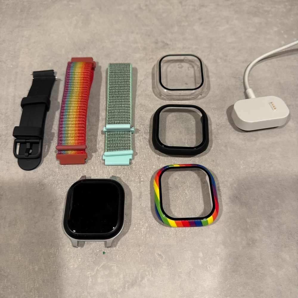 Gabb Watch 2 Smartwatch with Bands and Covers